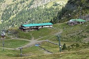 51 Vista sul Rif. Salmurano (1848 m)